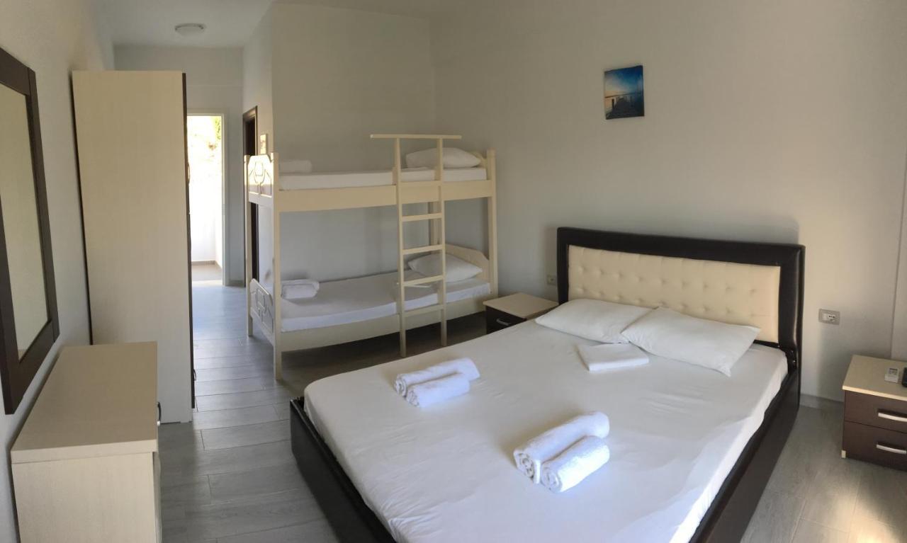 Sea View Hotel Дермі Екстер'єр фото
