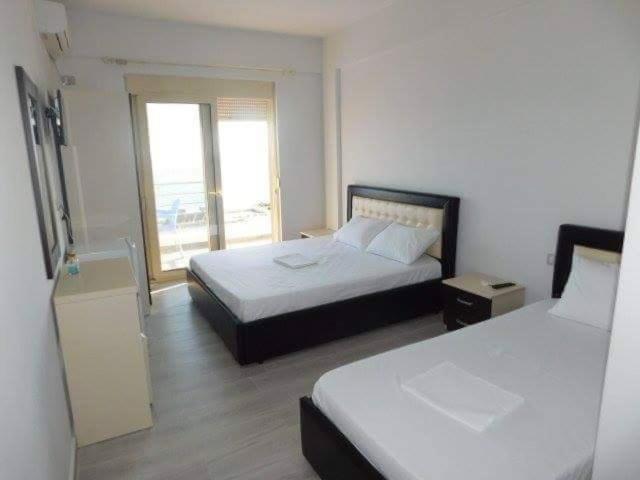 Sea View Hotel Дермі Екстер'єр фото